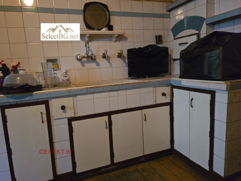 Продава  Етаж от къща град Велико Търново , Център , 159 кв.м | 37542595 - изображение [15]