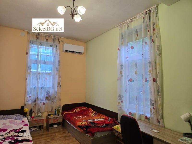 Продава  Етаж от къща град Велико Търново , Център , 159 кв.м | 37542595 - изображение [12]