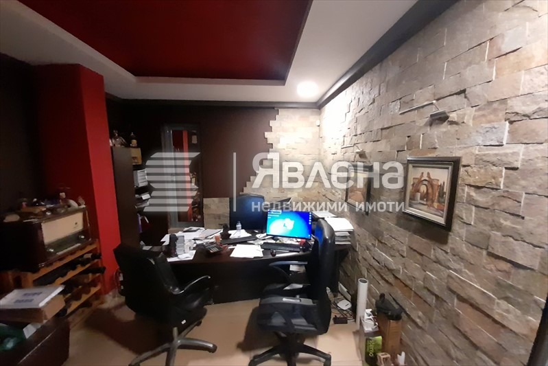 En venta  Comercio Plovdiv , Marasha , 258 metros cuadrados | 36656418 - imagen [3]