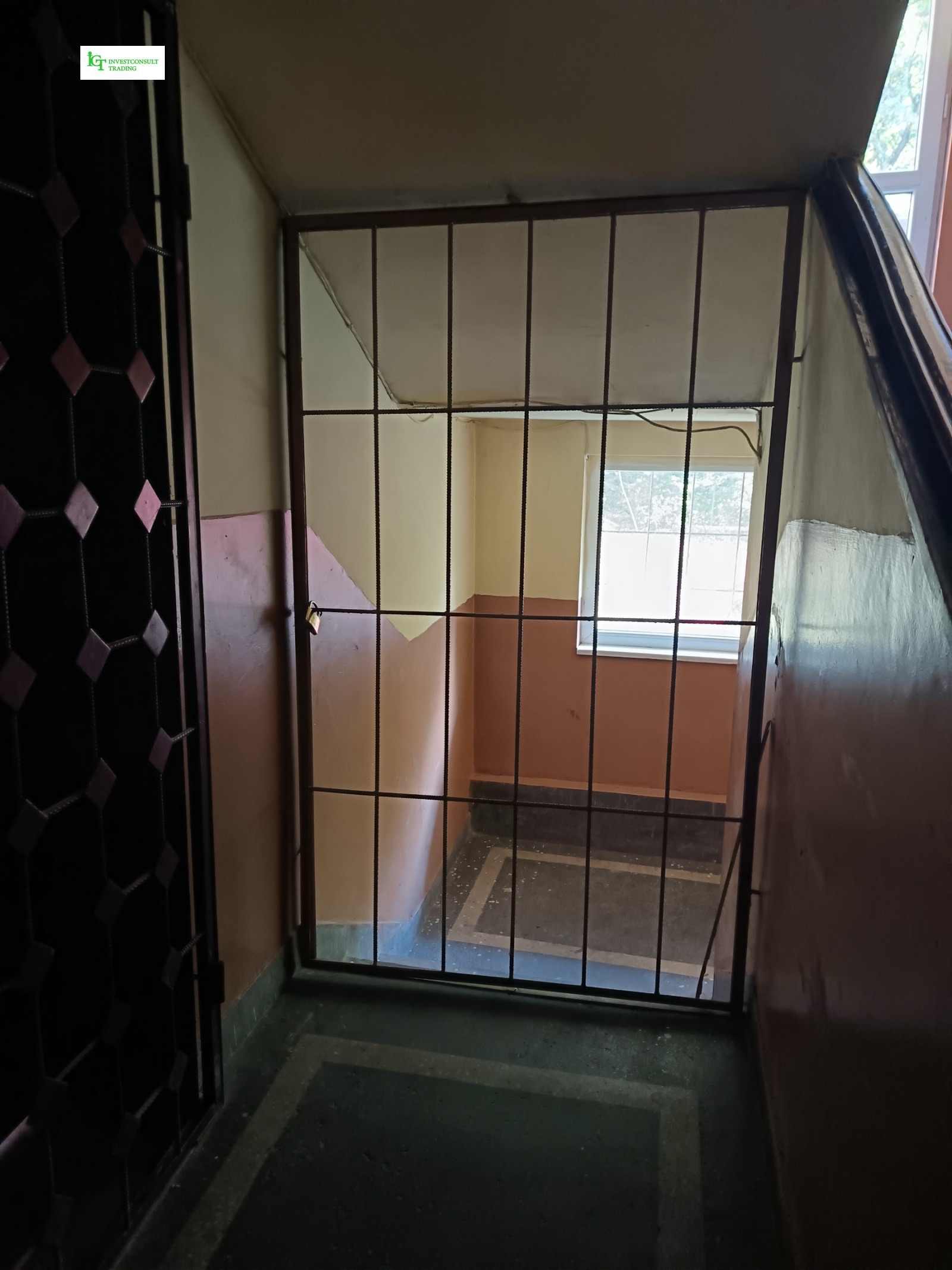 Продава 2-СТАЕН, гр. София, Център, снимка 2 - Апартаменти - 55264265