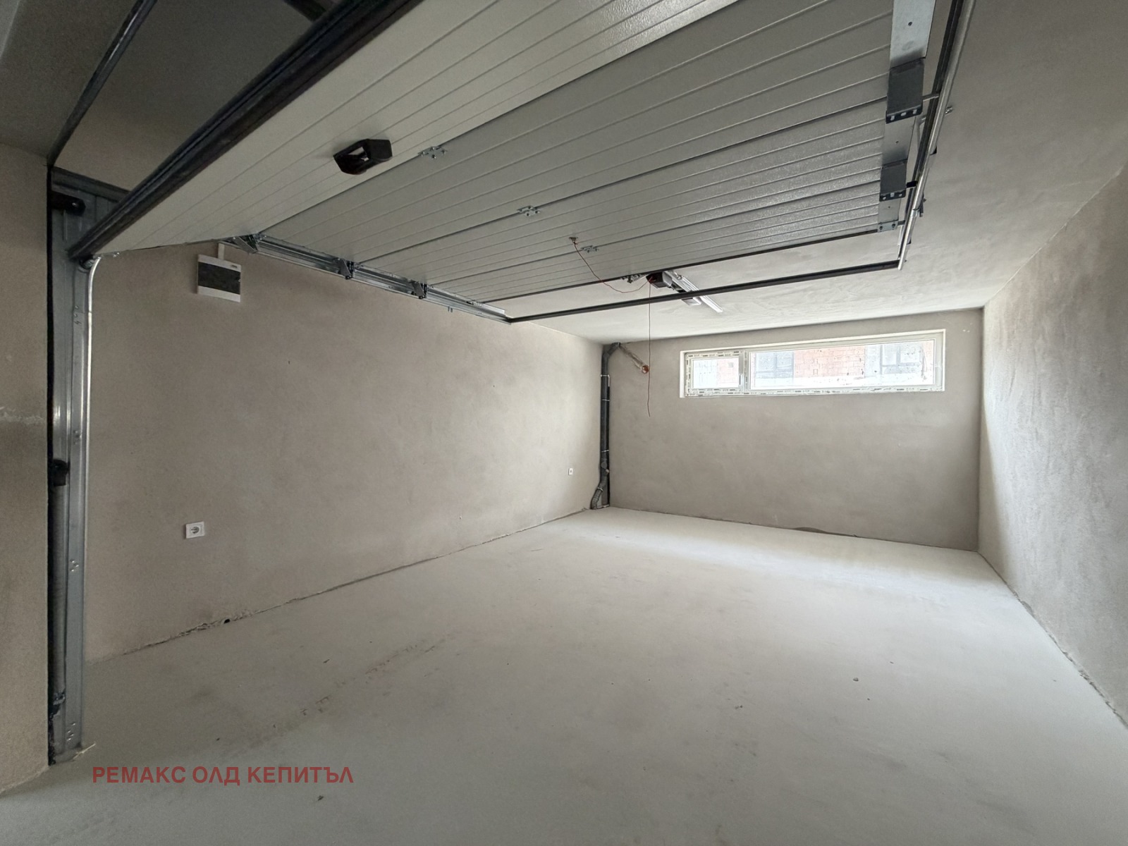 Продава ГАРАЖ, ПАРКОМЯСТО, гр. Велико Търново, Зона Б