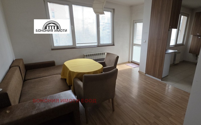 Продава 2-СТАЕН, гр. София, Бъкстон