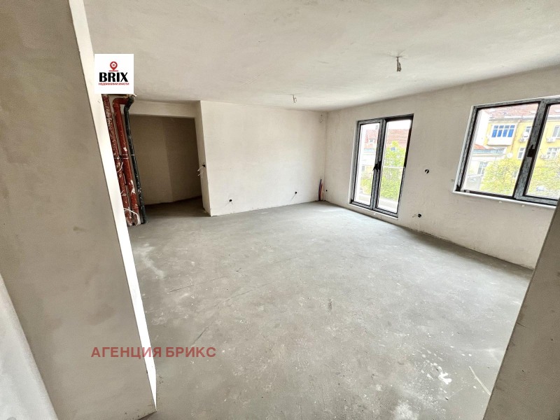 Продается  2 спальни Русе , Център , 100 кв.м | 89305754 - изображение [2]