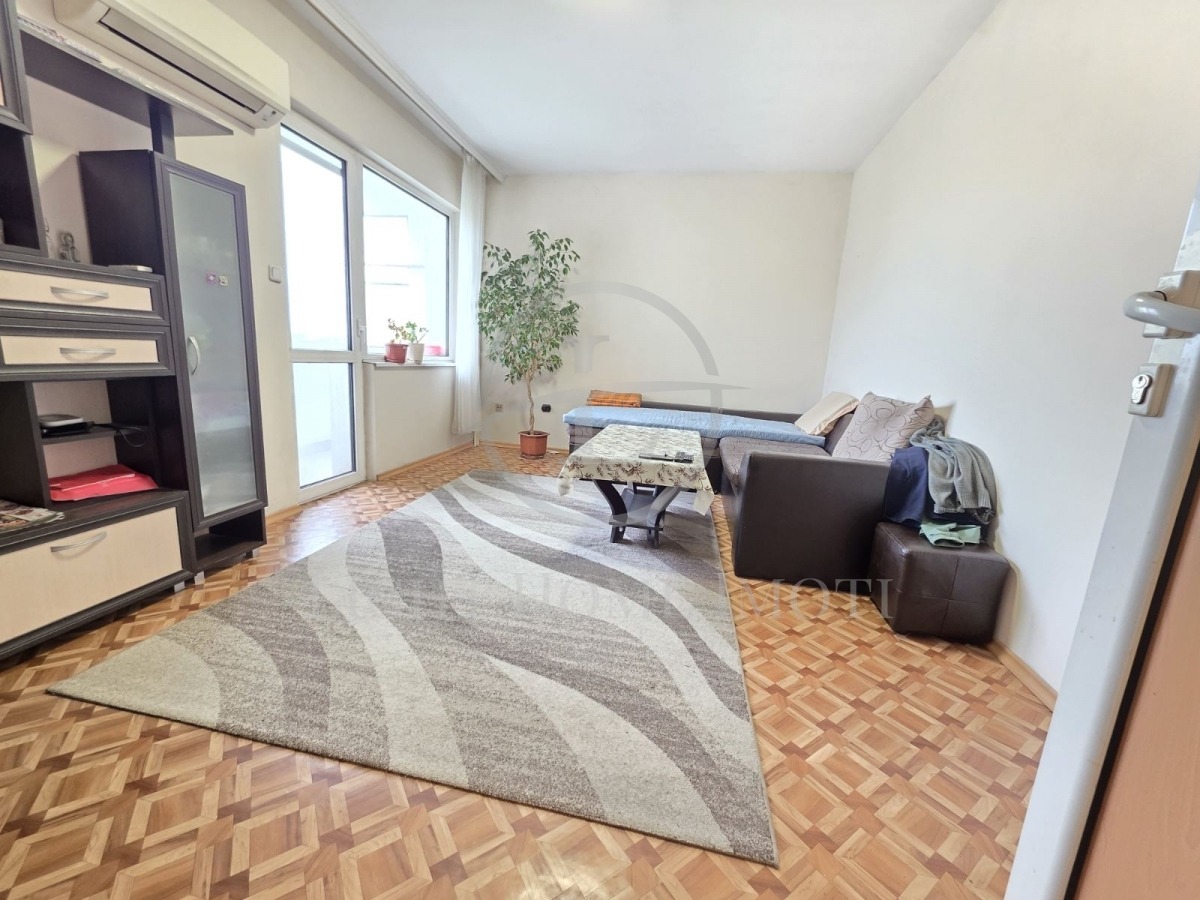 Продава МНОГОСТАЕН, гр. Пловдив, Кючук Париж, снимка 4 - Апартаменти - 54268757