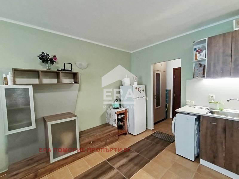 Продава 1-СТАЕН, гр. Поморие, област Бургас, снимка 4 - Апартаменти - 54193890