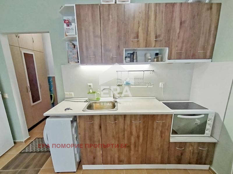 Продава 1-СТАЕН, гр. Поморие, област Бургас, снимка 2 - Апартаменти - 54193890