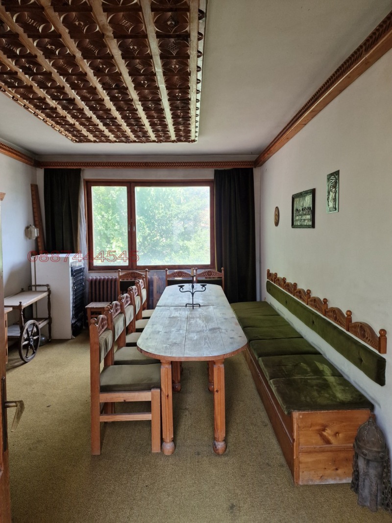 Продава ЕТАЖ ОТ КЪЩА, гр. Смолян, Стар център, снимка 5 - Етаж от къща - 53111297