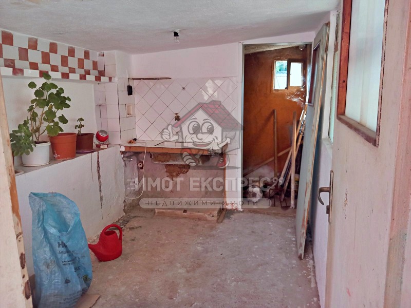 Продава  Къща област Пловдив , с. Караджалово , 360 кв.м | 28694464 - изображение [16]