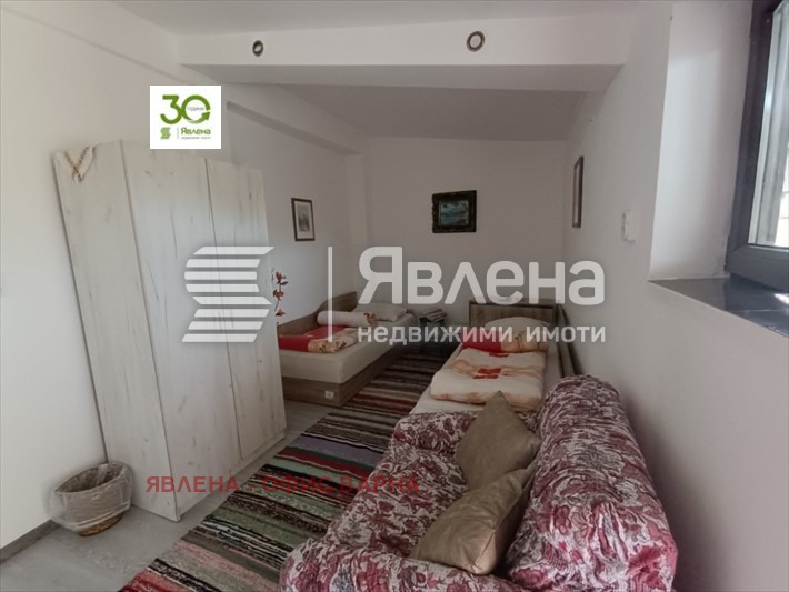 Продава КЪЩА, гр. Плиска, област Шумен, снимка 12 - Къщи - 49510519