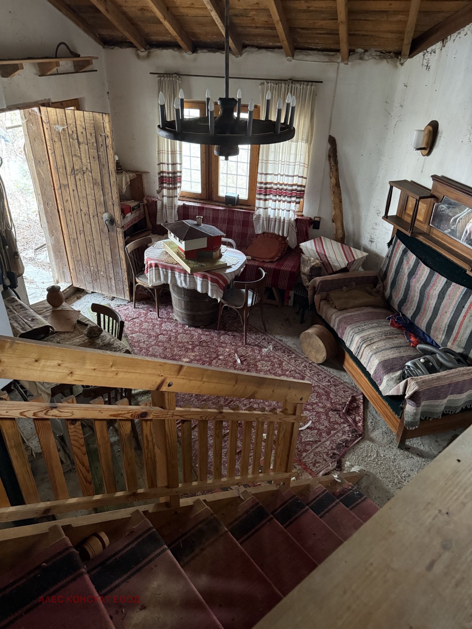 Продава КЪЩА, гр. Етрополе, област София област, снимка 3 - Къщи - 54068061