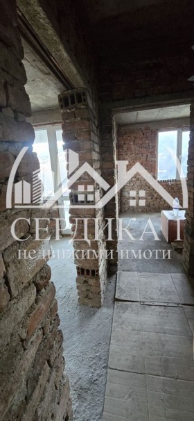 3-стаен град София, Горна баня 3