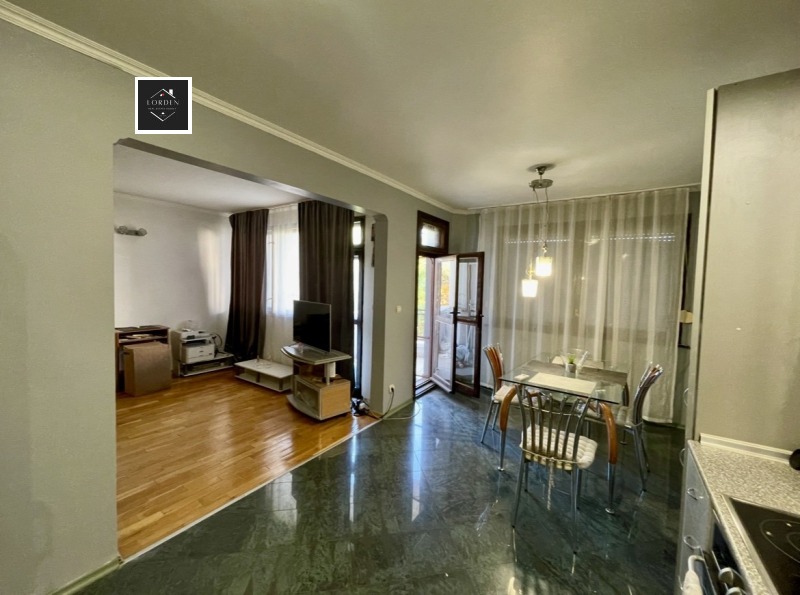 Продава 3-СТАЕН, гр. Пазарджик, Център, снимка 7 - Апартаменти - 52754113