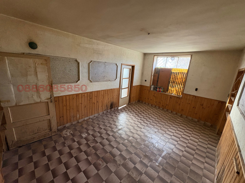 Продава 3-СТАЕН, гр. Бобов дол, област Кюстендил, снимка 6 - Апартаменти - 53227507