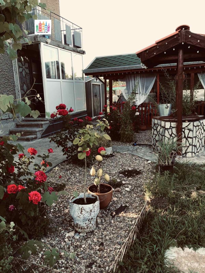 Продава  Къща област Перник , с. Негованци , 102 кв.м | 99472622