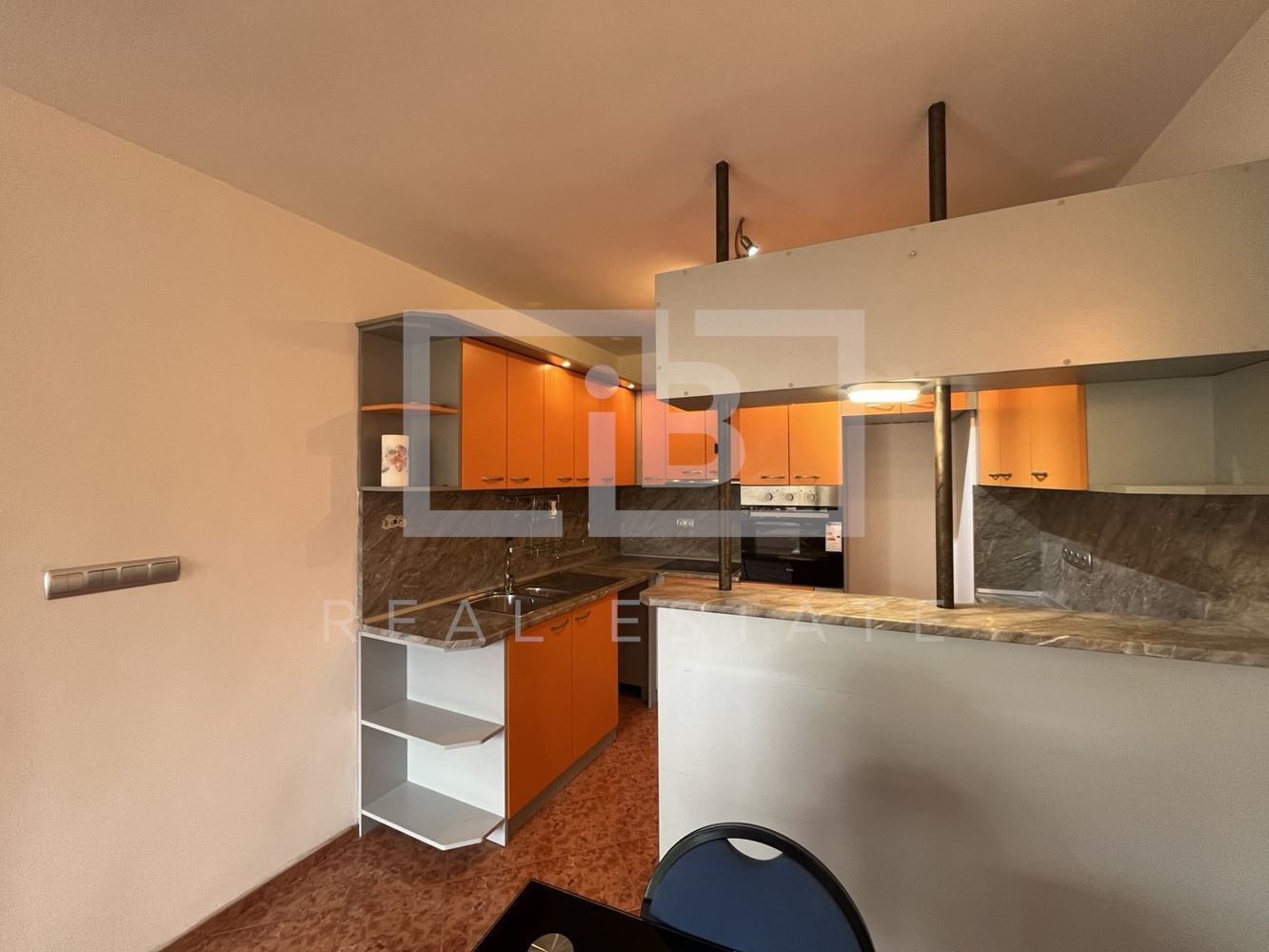 Продава 3-СТАЕН, гр. София, Редута, снимка 5 - Апартаменти - 55130564