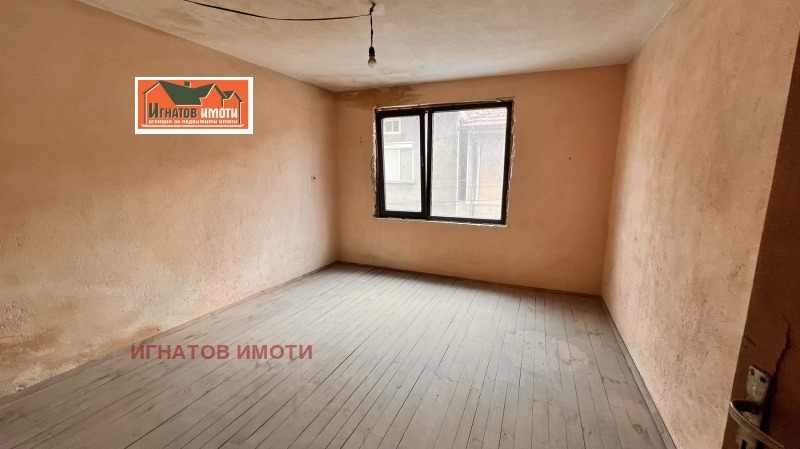 Продава КЪЩА в област Пазарджик, гр. Ветрен - 170 кв.м / 50 000 € » 97 791.50 лв., ИГНАТОВ ИМОТИ