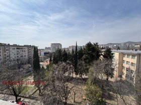 ������� 3-����� | Imot.bg � ����� ������ 11