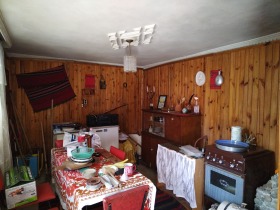 Haus Rudarzi, region Pernik 4