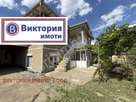 Къща с. Ресен, област Велико Търново
