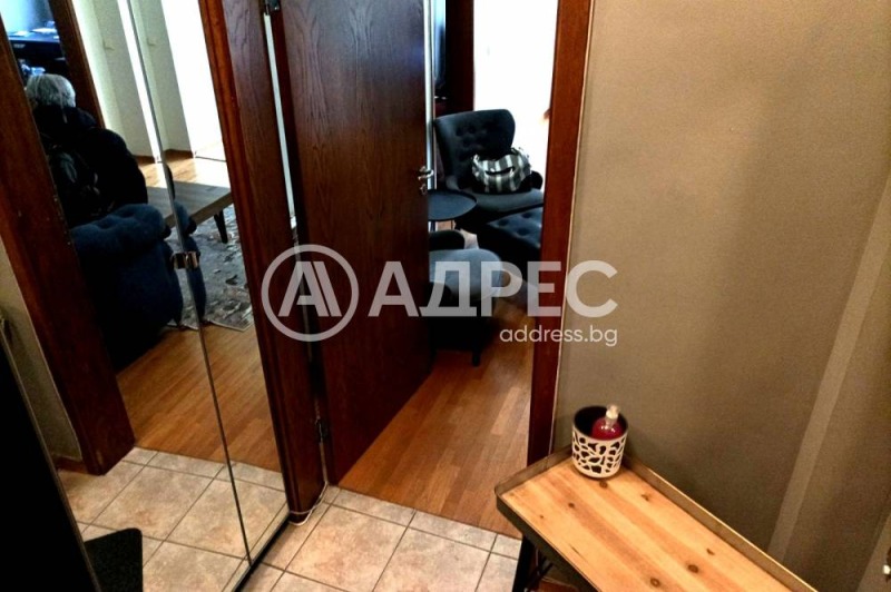 Na prodej  2 ložnice Sofia , Centar , 110 m2 | 32015541 - obraz [15]