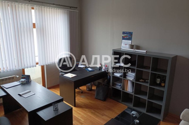 Na prodej  2 ložnice Sofia , Centar , 110 m2 | 32015541 - obraz [12]