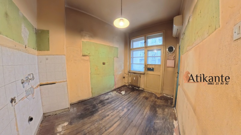 Продава 3-СТАЕН, гр. София, Център, снимка 13 - Апартаменти - 51325967