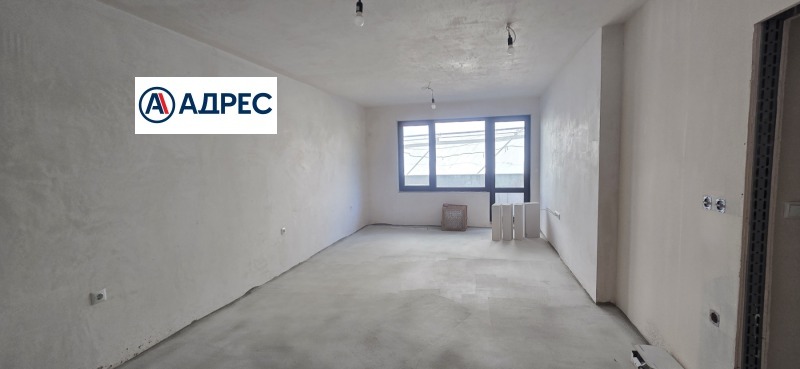 Продается  3+ спальни Шумен , Добруджански , 98 кв.м | 27601846 - изображение [2]