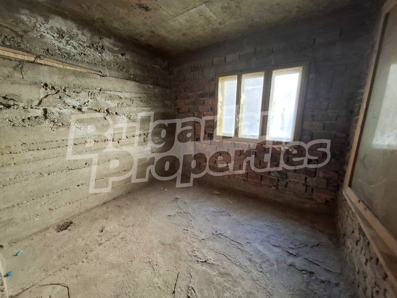 Продава ЕТАЖ ОТ КЪЩА, гр. Велико Търново, Акация, снимка 8 - Етаж от къща - 53234147