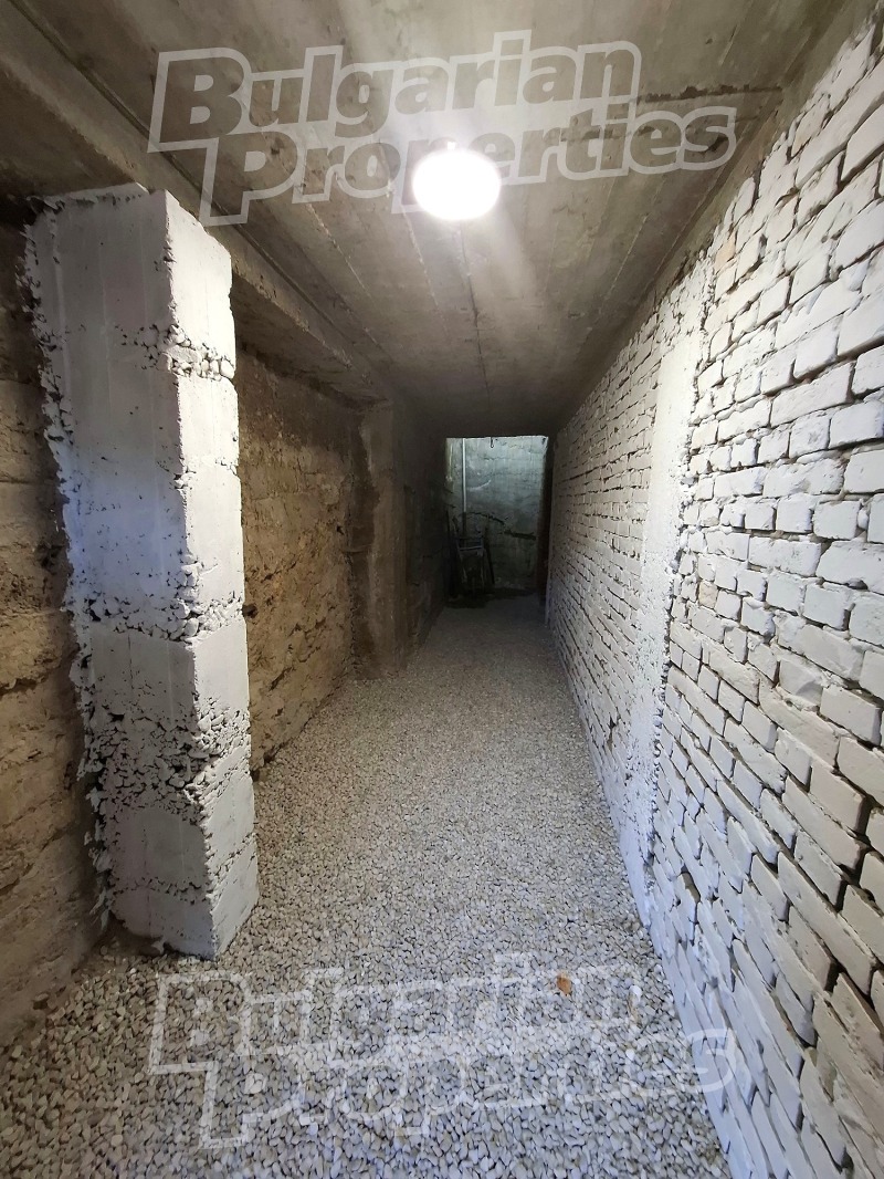 Продава ЕТАЖ ОТ КЪЩА, гр. Велико Търново, Акация, снимка 9 - Етаж от къща - 53234147