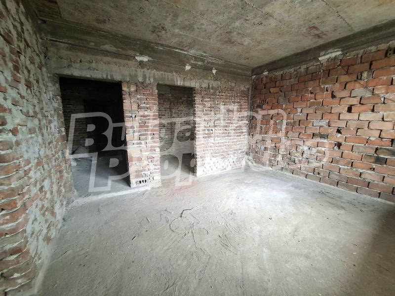 Продава ЕТАЖ ОТ КЪЩА, гр. Велико Търново, Акация, снимка 4 - Етаж от къща - 53234147