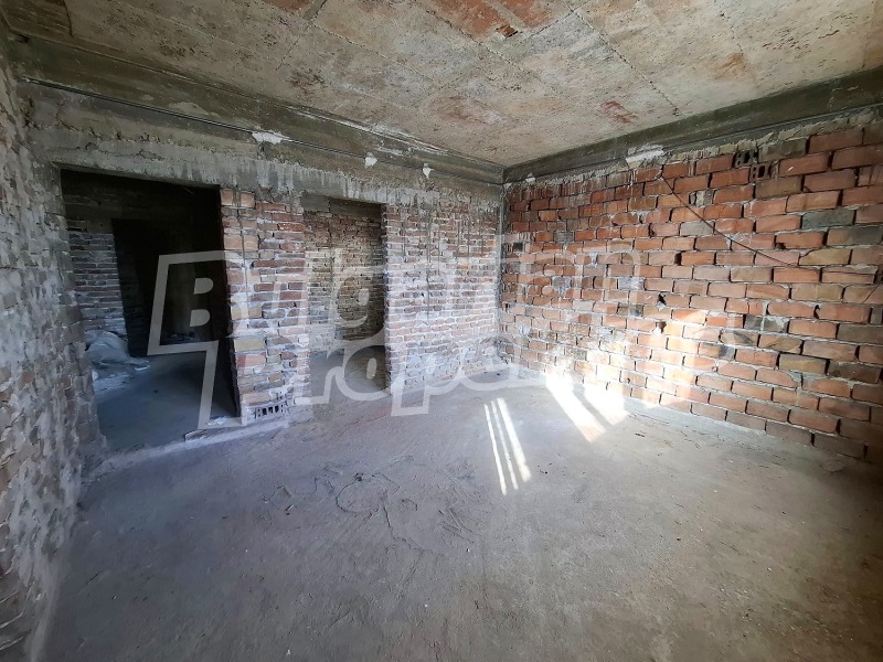 Продава ЕТАЖ ОТ КЪЩА, гр. Велико Търново, Акация, снимка 7 - Етаж от къща - 53234147