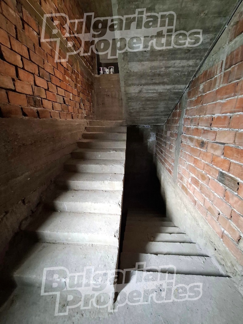 Продава ЕТАЖ ОТ КЪЩА, гр. Велико Търново, Акация, снимка 10 - Етаж от къща - 53234147