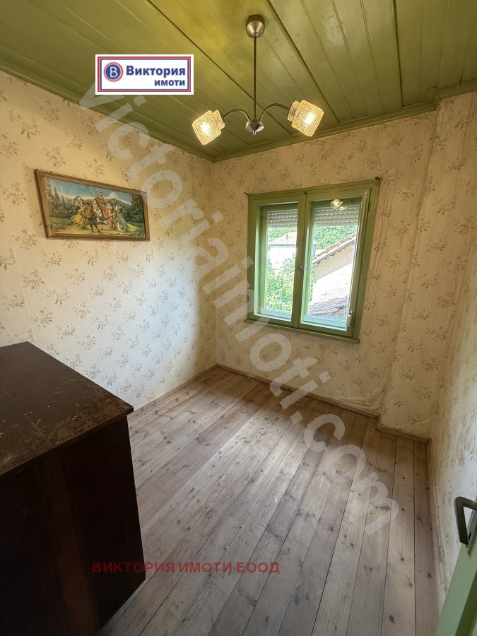 Продава  Къща област Велико Търново , с. Ресен , 112 кв.м | 88738265 - изображение [12]