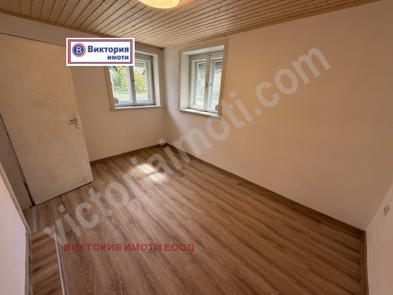 Продава  Къща област Велико Търново , с. Ресен , 112 кв.м | 88738265 - изображение [4]