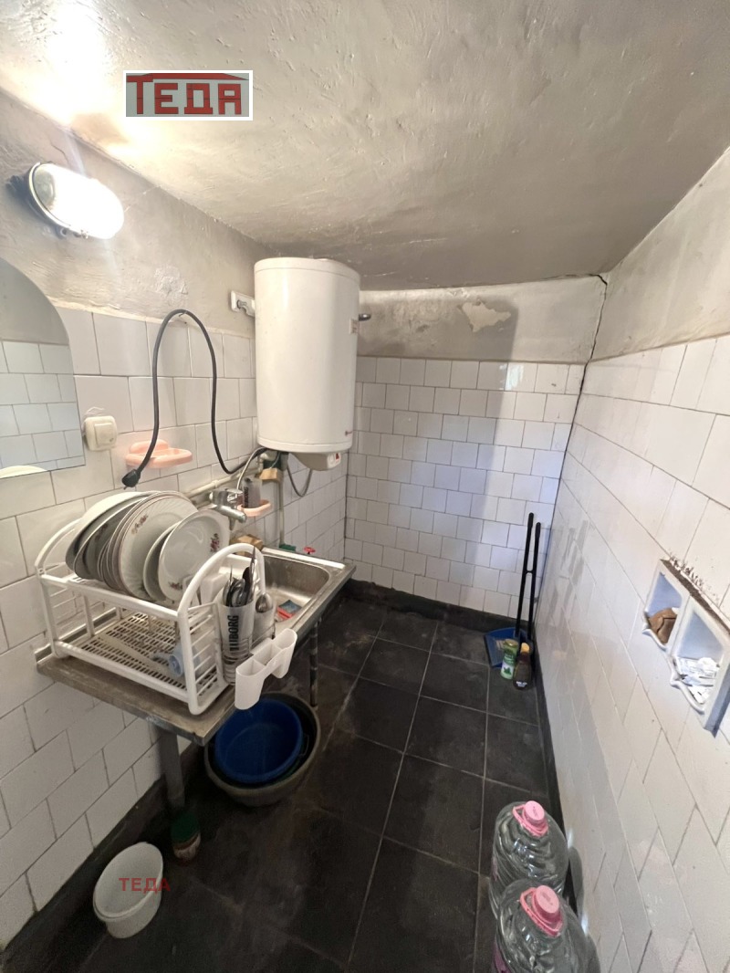 Продава КЪЩА, с. Върбешница, област Враца, снимка 11 - Къщи - 52302137