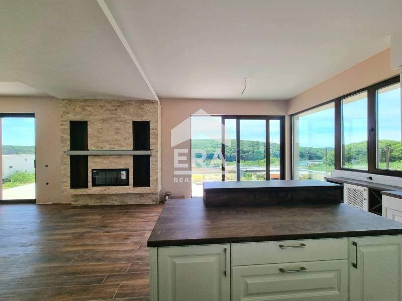 Продава КЪЩА, с. Николово, област Русе, снимка 8 - Къщи - 53034695