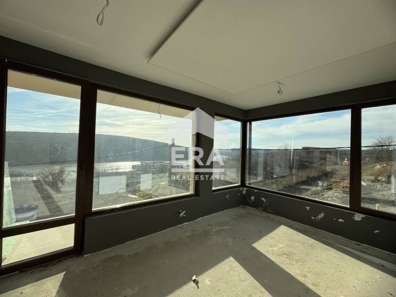 Продава КЪЩА, с. Николово, област Русе, снимка 14 - Къщи - 53034695