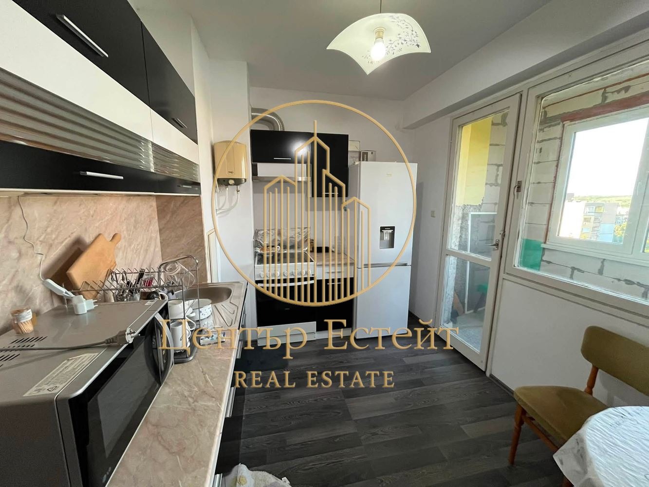 Продава 2-СТАЕН, гр. Плевен, Сторгозия, снимка 3 - Апартаменти - 55157377