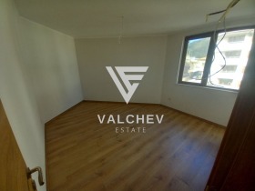 1 quarto Vinica, Varna 1