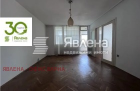 4-стаен град Варна, ВИНС-Червен площад