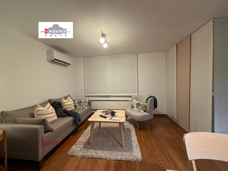 Продава 2-СТАЕН, гр. София, Хиподрума, снимка 2 - Апартаменти - 53252633