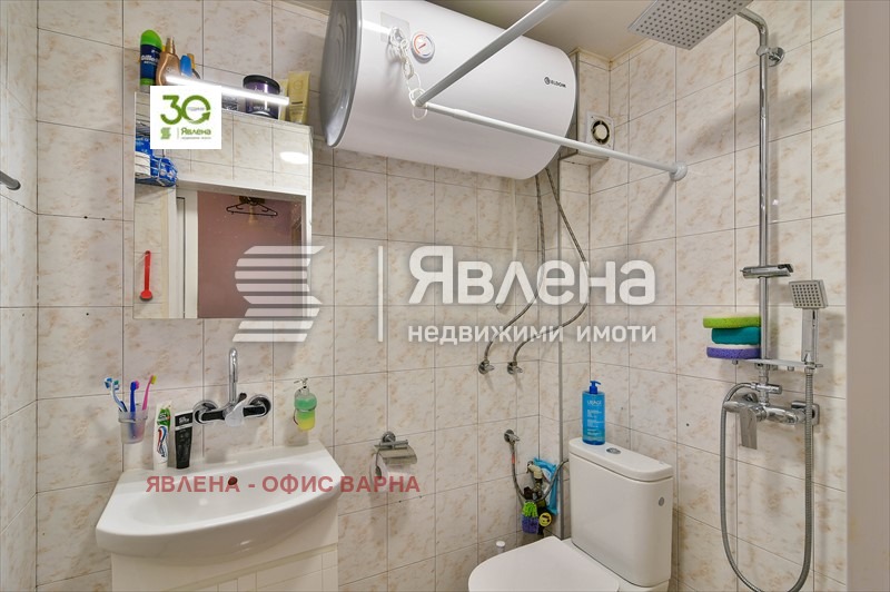 Продава МНОГОСТАЕН, гр. Варна, Център, снимка 10 - Aпартаменти - 48398430