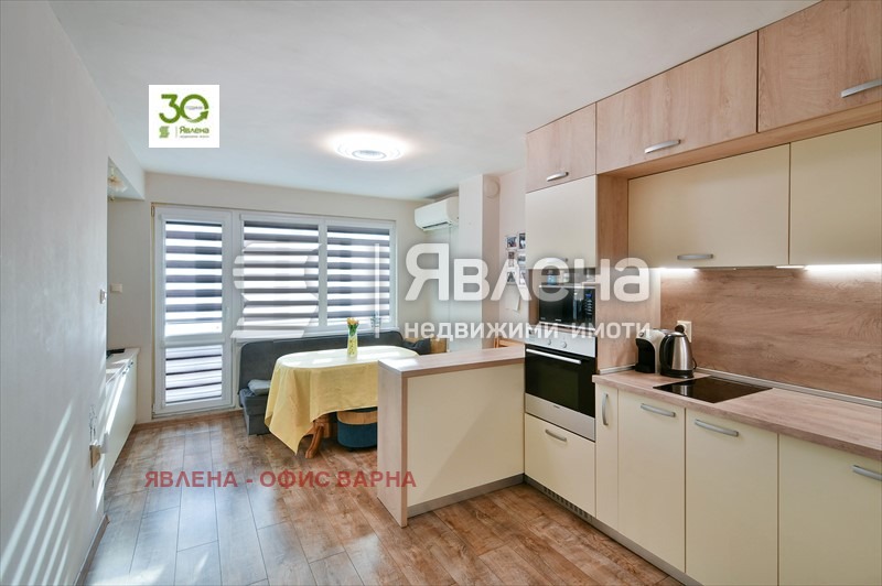 Продава МНОГОСТАЕН, гр. Варна, Център, снимка 1 - Aпартаменти - 48398430