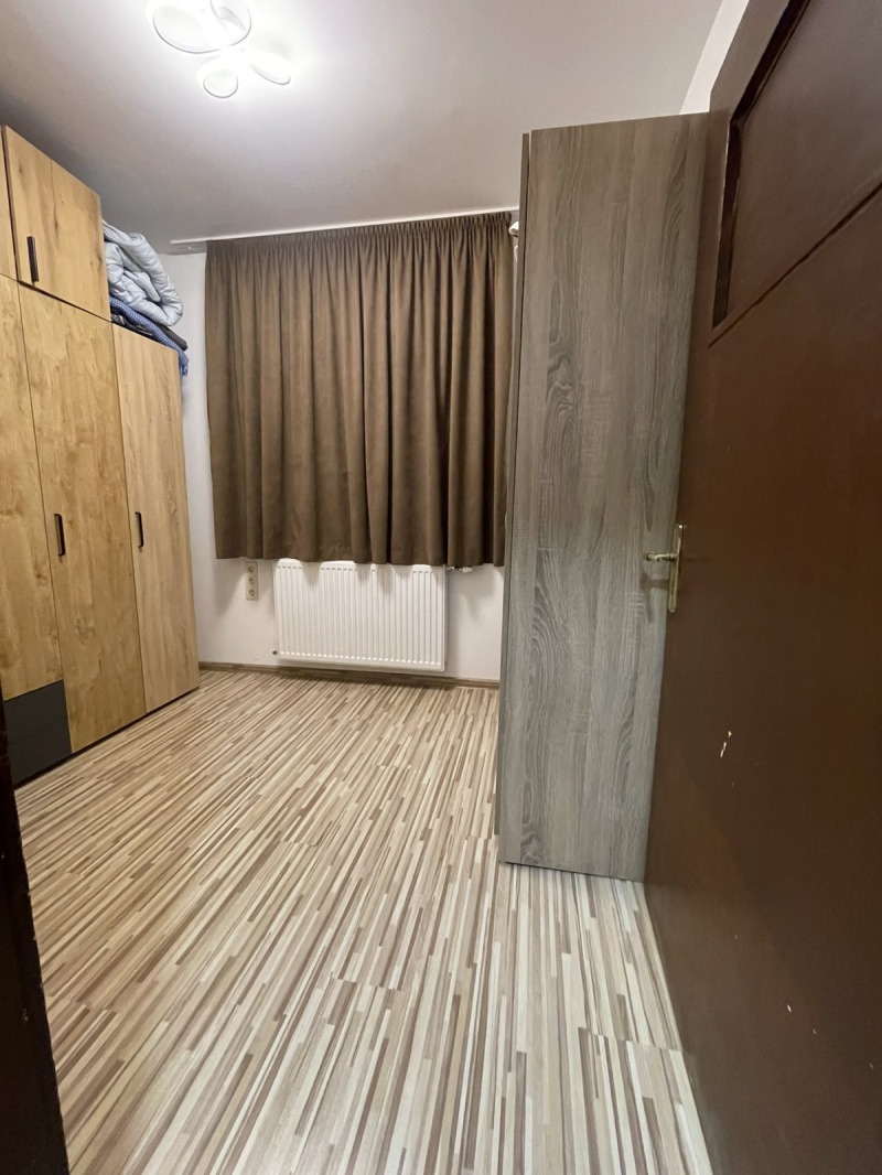 Продава ЕТАЖ ОТ КЪЩА, гр. Севлиево, област Габрово, снимка 10 - Етаж от къща - 52723842