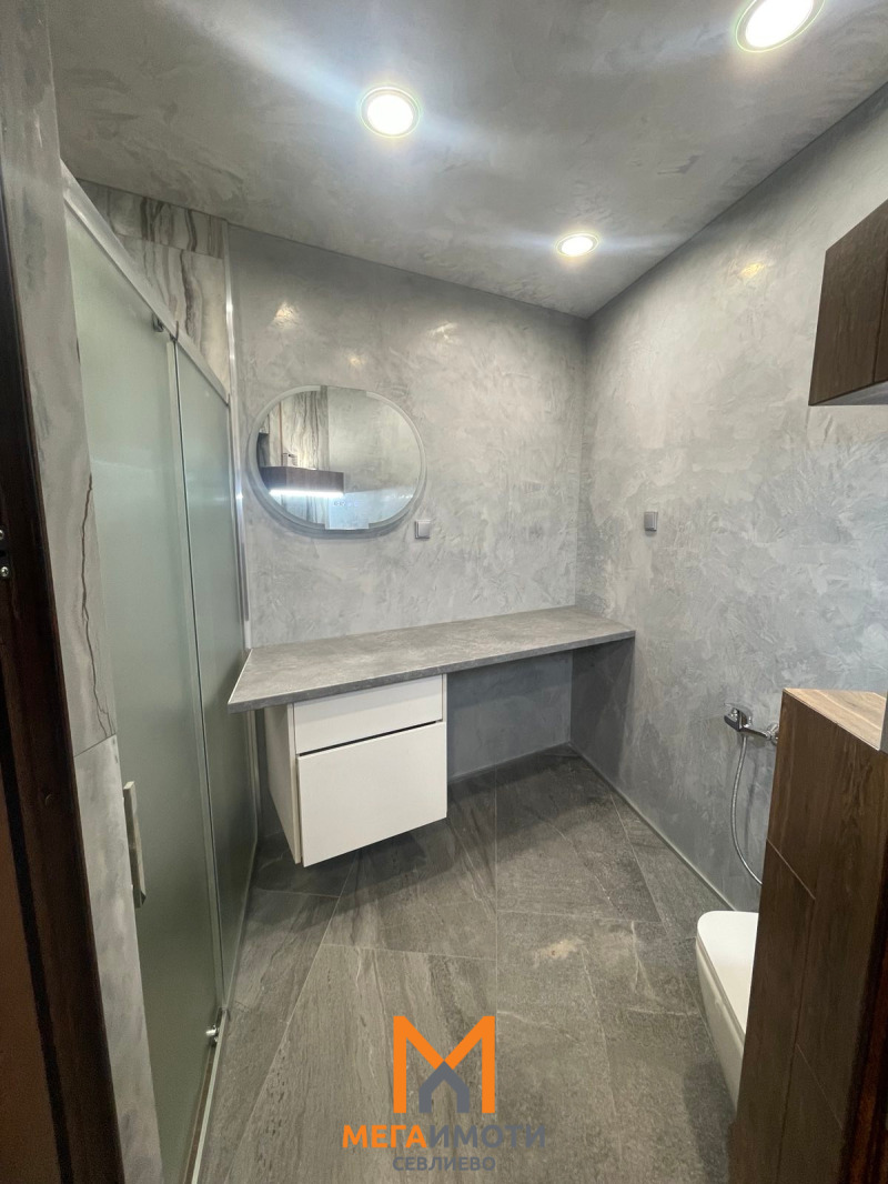 Продава ЕТАЖ ОТ КЪЩА, гр. Севлиево, област Габрово, снимка 2 - Етаж от къща - 52723842