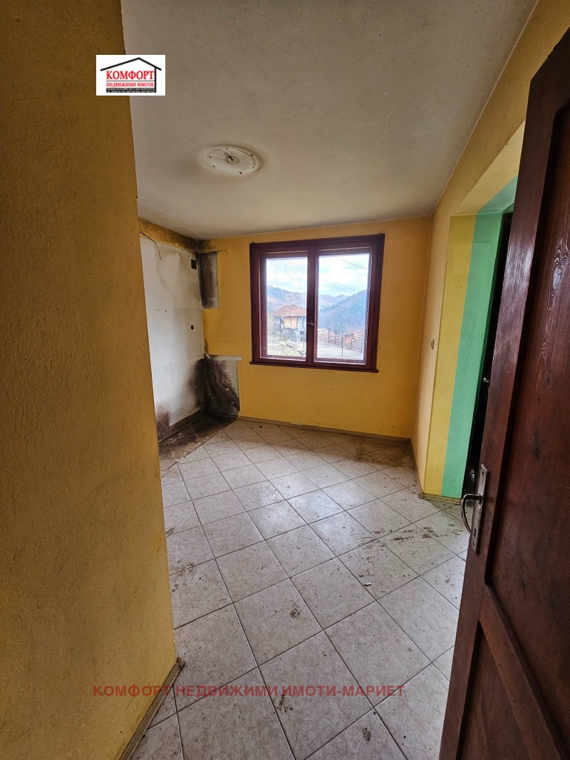 Till salu  Hus region Lovech , Sjipkovo , 210 kvm | 98882705 - bild [11]