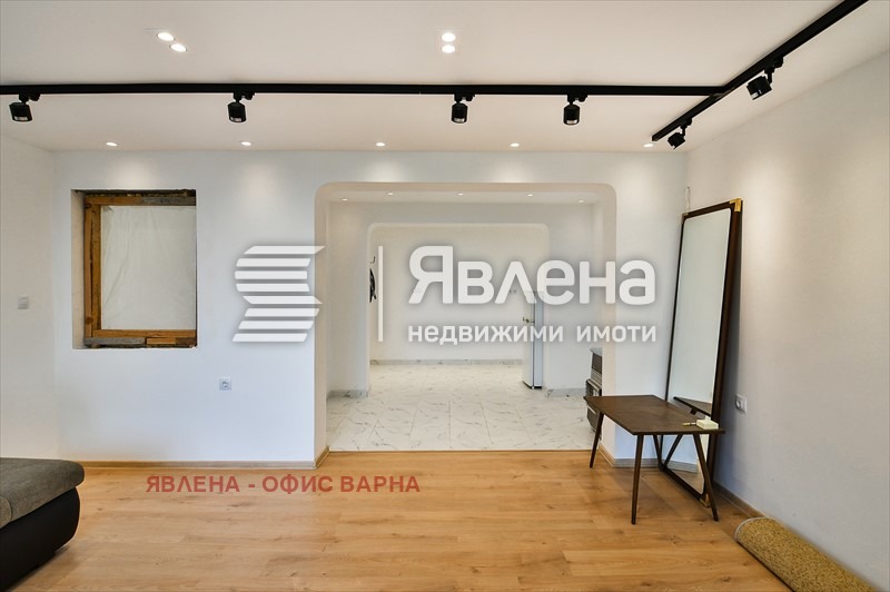 Продава КЪЩА, гр. Варна, Бриз, снимка 5 - Къщи - 48580344