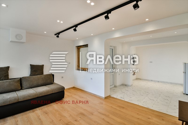 Продава КЪЩА, гр. Варна, Бриз, снимка 6 - Къщи - 48580344