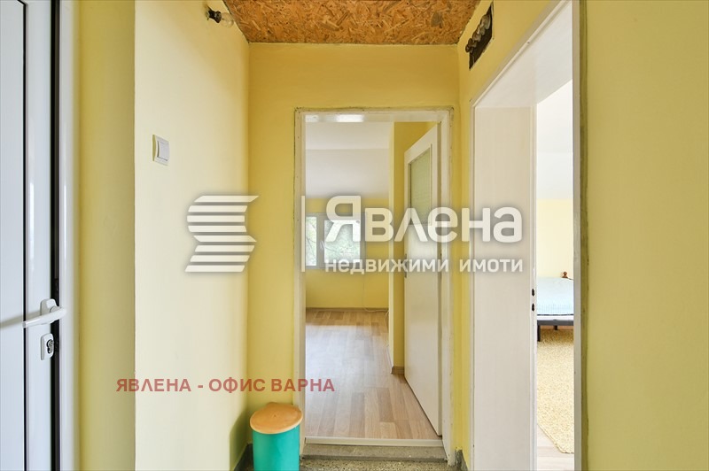 Продава КЪЩА, гр. Варна, Бриз, снимка 17 - Къщи - 48580344