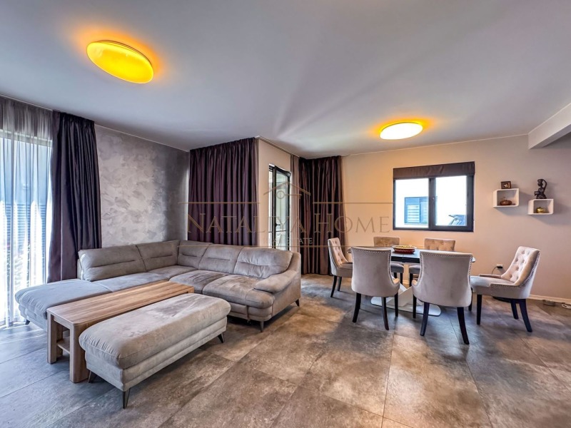 Продава КЪЩА, гр. Бургас, Сарафово, снимка 3 - Къщи - 52332730